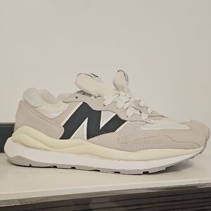 New Balance Athletic Shoes in Cream and Black